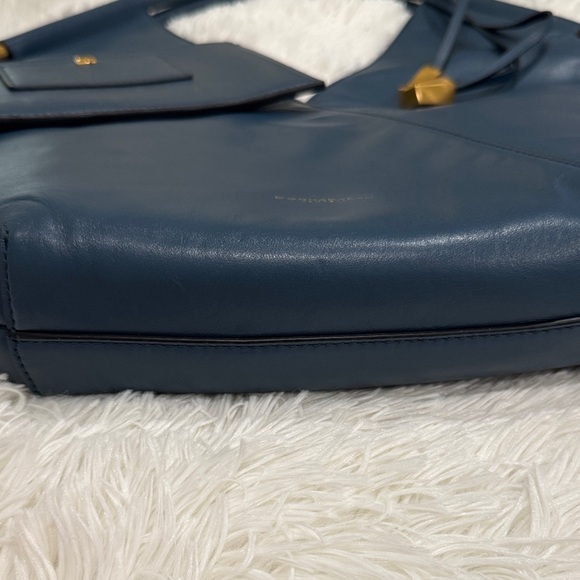 Donna Karan Blue Leather Women's Bag Set - Picture 7 of 8